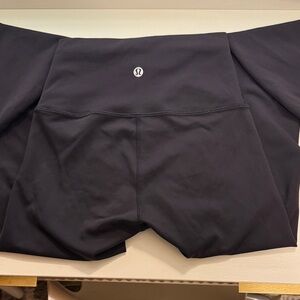 Lululemon women’s black leggings
